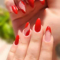 کاشت و طراحی ناخن با مواد باکیفیت در فارسان