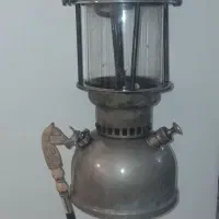 چراغ گرسوز قدیمی
