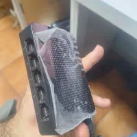 هاب سوییچ ۵ پورت