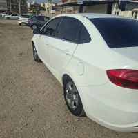 ماشین سواری j4|خودرو سواری و وانت|شیراز, تندگویان|دیوار