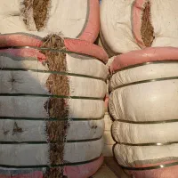 پشم گوسفندی|رختخواب، بالش، پتو|قم, قلعه صدری|دیوار