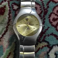 ساعت OMAX مدل فراری