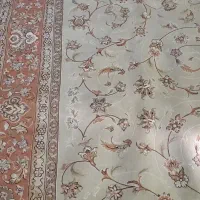 یک عددفرش ۱۲متری ویک عددفرش ۶متری