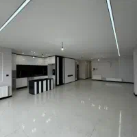 کنار-شما-هستیم-تا-شمارو-ب-ملک-مورد-نظر-برسونیم