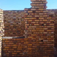 دیوار چینی با اجر و بلوک و سیمانکاری .سنگ چینی