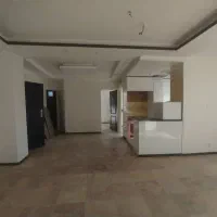 ۸۲متر ، بسیار خوش نقشه ، روبه نما تراورتن