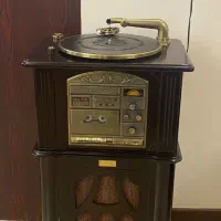 رادیوگرام کلکسیونی با قابلیت پخش رادیو، نوار و CD