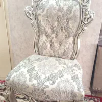 ۸عدد صندلی سلطنتی