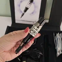 میزناخن و ترولی، دستگاه تتو