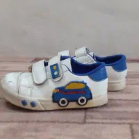 کفش بچه گانه