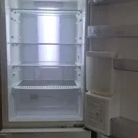 یخچال دوو بدون برفک  کاملا سالم  تخفیف پای معامله