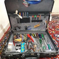 برقکار۲۳سال سابقه ساختمان برق کشی سیم کشی