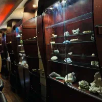 اجاره  اتاق کنفرانس|اجارهٔ کوتاه‌مدت دفتر کار و فضای آموزشی|تهران, میرداماد|دیوار