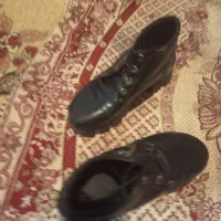 کفش|کیف، کفش، کمربند|زابل, |دیوار