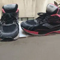 کتونی زنانه