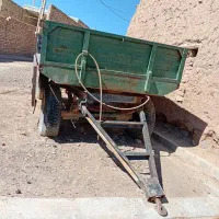 یک دستگاه تریلی چهار چرخ