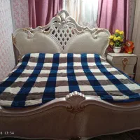 تخت خواب تمیز سالم