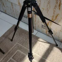 پایه دوربین بیک