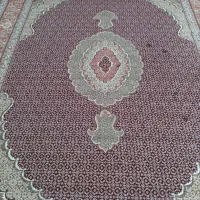 ۲ تا فرش ۱۲ متری