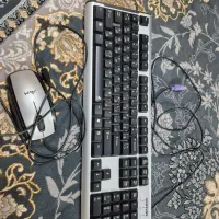 کیبورد وموس برند سامسونگ کاملا سالم وبدون عیب