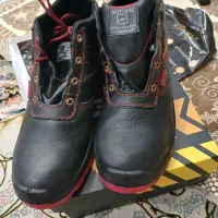 کفش ایمنی|کیف، کفش، کمربند|محمدشهر, شهرک چمران|دیوار