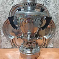 سینی شش‌پر و سماور نفتی قدیمی