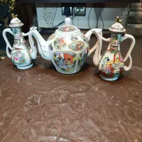 قوری چینی مرغی بزرگ|قوری، کتری، قهوهساز دستی|اصفهان, سرچشمه|دیوار