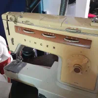 چرخ خیاطی قدیمی