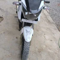 آپاچی 180