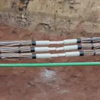 رفع اتصالی و منتاژ تابلو برق صنعتی|خدمات پیشه و مهارت|اصفهان, بوستان آینه خانه|دیوار