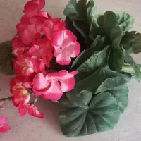 گل مصنوعی
