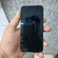 اپل iPhone 13 با حافظهٔ ۱۲۸ گیگابایت