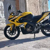 پالس Rs200 مزایده مدل 95