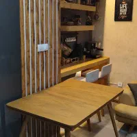 میز ناهار خوری ۴ نفره