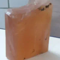 یک عدد عقیق قدیمی به اندازه کف دست