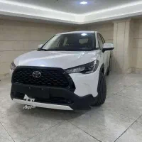 کرولا کراس هیبرید