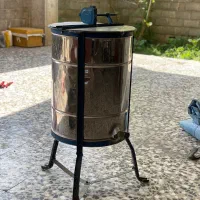 دستگاه اکستراتور عسل گیر