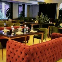 کارگر ساده خانوم یا اقا