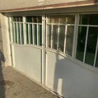 پارکینگ ۱۰۰ متری