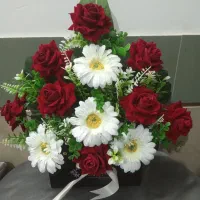 گل مصنوعی
