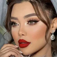 خدمات و آموزش VIP تمام رشته‌های آرایشگری با مدرک