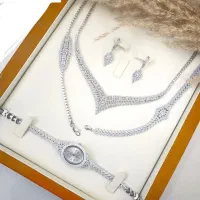 سرویس نقره روکش طلای سفید همراه ساعت نقره لوکس