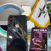 iPhone XS