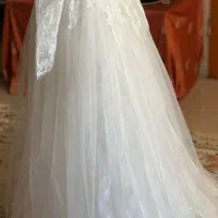 لباس عروس اروپایی|لباس|کاشان, گبرها|دیوار