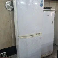 یخچال فریزر مارک روشن تمیز