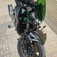 کاوازاکی z250
