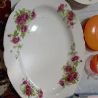دیس گل سرخی وگلدان قاجاری