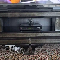 زیر تلویزیونی نو کاملا تمیز