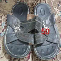 کفش ها همشون یکی دوبار پا خورد|کیف، کفش، کمربند|گلبهار, شهر جدید گلبهار|دیوار