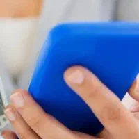 اینترنتی با گوشی همراه کار کن
